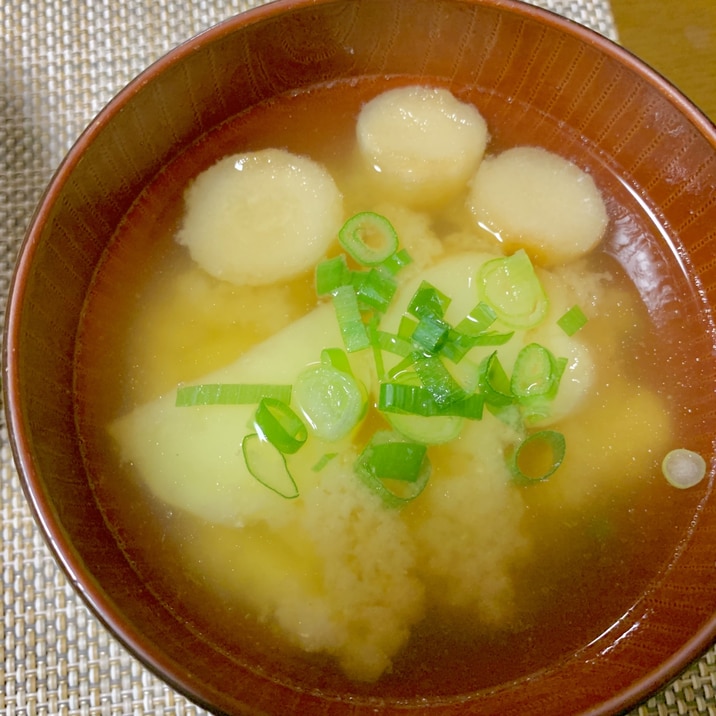 じゃがいもとお麩の味噌汁